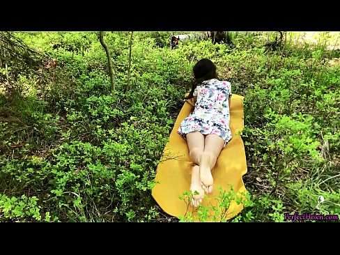 ❤️ Tinder-dəki qərib mənim pişiyimi masturbasiya edir və meşədə ehtirasla sikilir Porn video pornoda az.dewporn.ru