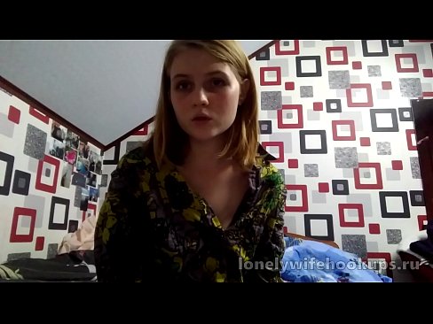 ❤️ Rusiyadan olan gənc sarışın tələbə daha böyük sikləri xoşlayır. Porn video pornoda az.dewporn.ru