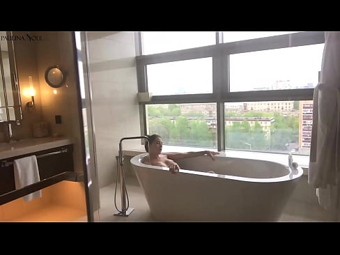 ❤️ Möhtəşəm babe Ehtirasla hamamda öz pişiyini çəkdi Porn video pornoda az.dewporn.ru