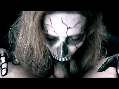❤️ Demon qız qara ağzı ilə xoruz əmmək və cum udmaq. Porn video pornoda az.dewporn.ru