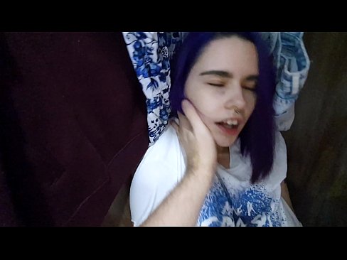 ❤️ Şkafda bacımı tapdım və ona cum kömək etdi Porn video pornoda az.dewporn.ru